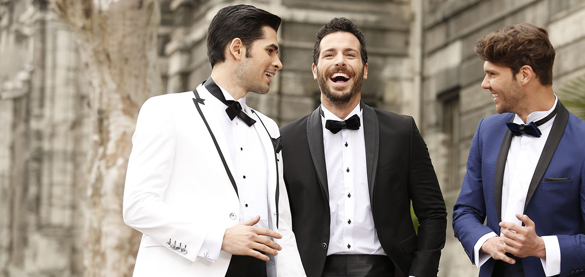 Özel Gün Kıyafetleri